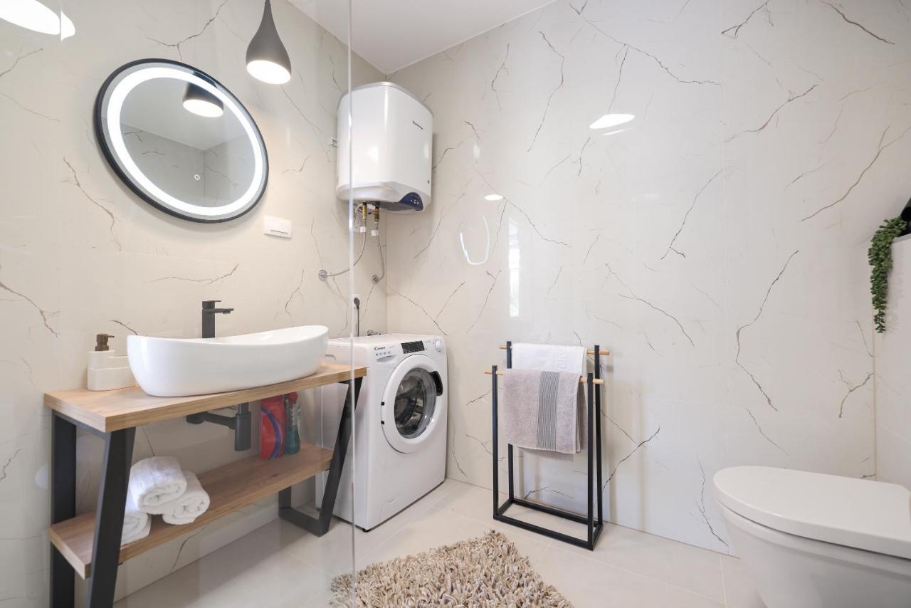 Studio Apartman Natale Ζαντάρ Εξωτερικό φωτογραφία